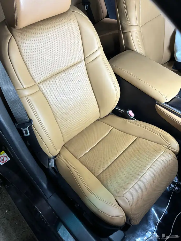 تنجيد مقاعد لكزس 14