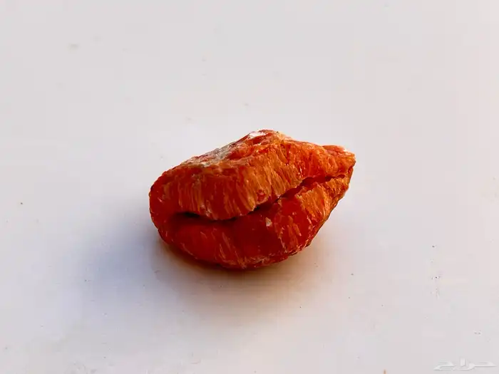 أحجار طبيعية بأشكال مميزة ونادره 4