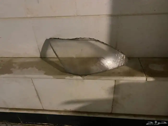 غطاء شمعه 430 حقت بلادها طقمين وباقي عليها العازل من 12 سنه 2