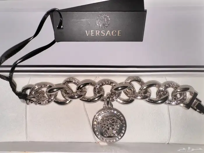 فرزاتشي VERSACE نظارات خواتم أساور سلاسل 71