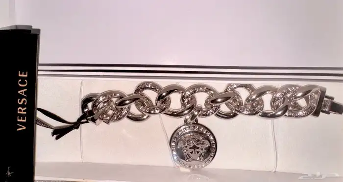 فرزاتشي VERSACE نظارات خواتم أساور سلاسل 72