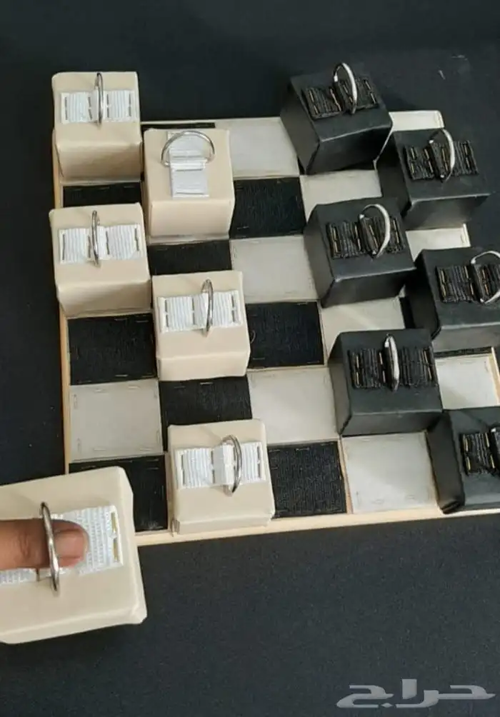 أدوات و أجهزة غرف التكامل الحسي 32
