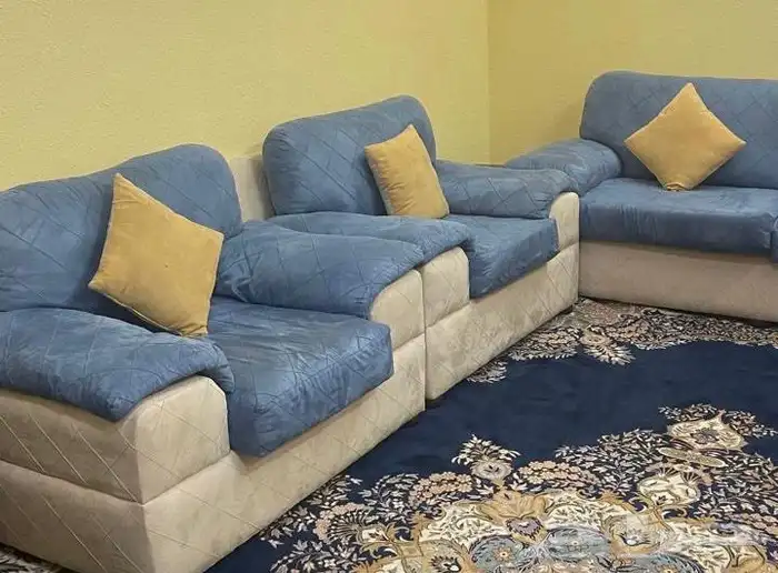 كنب نظيف للبيع استخدام نظيف جدا 2