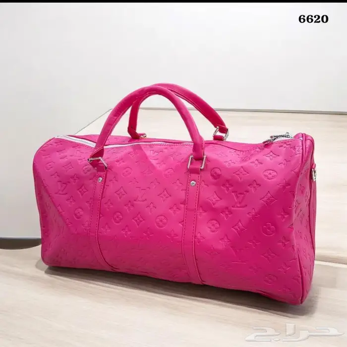 شنط رجاليه للنادي سفر 17