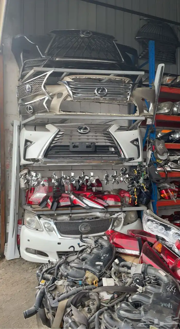 رفارف لكزس وابواب وصدامات وقطع بدي وشمعات واجهزة الزنن 50