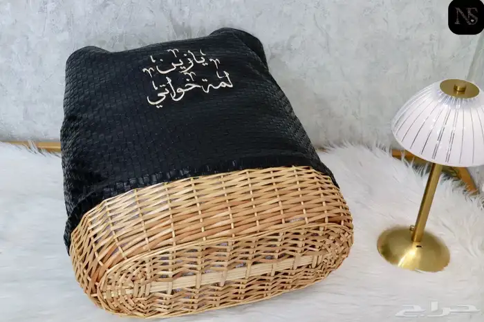 حقيبة رحلات بألوان مختلفه 2