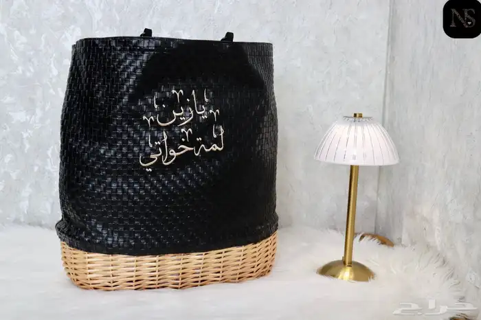 حقيبة رحلات بألوان مختلفه 1