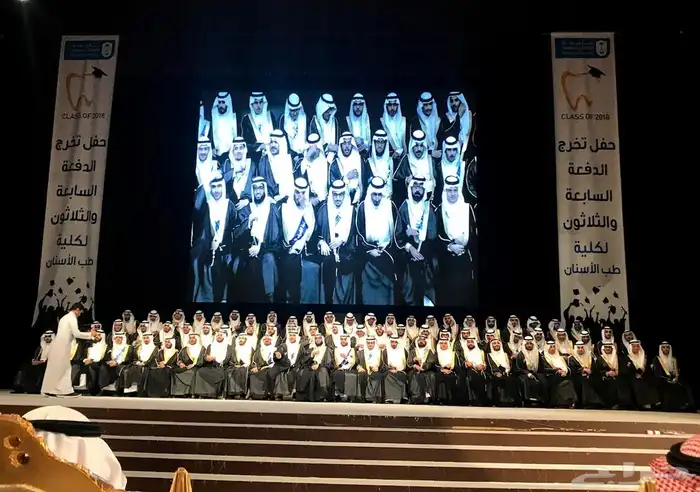 تاجير طاولات وا كراسي تاجير شاشات تاجير سماعات 6