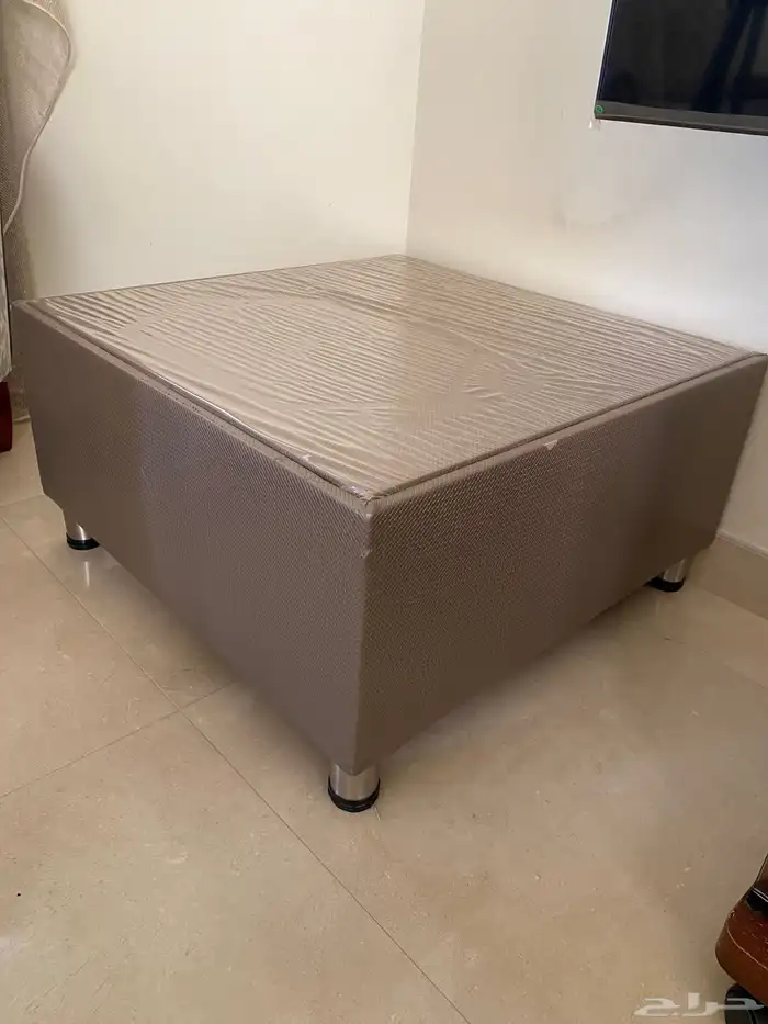 طاولات خدمة الوحدة ب 25 0