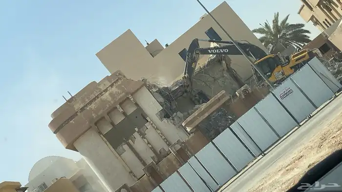 هدم المباني مقابل السكراب 2