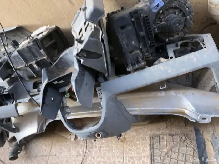 مكينه مرسيدس موديل 87 مخبطه  دفرنس  علبة دركسون فوق وتحت 4