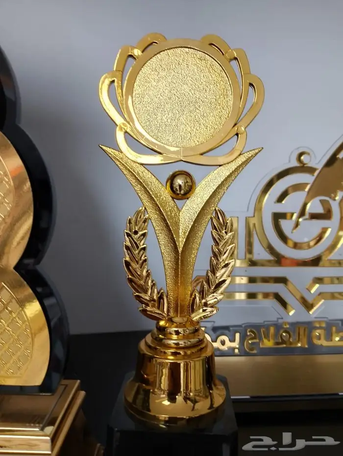 دعايه والاعلان حروف مضيئه لوحات إعلانية واجهات كلادنج 26