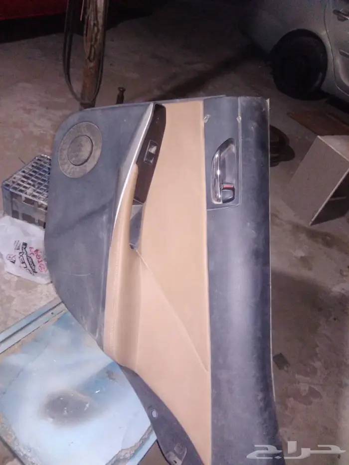 قطع غيار تشليح لكزس is 350 2015 جربوكس بدوي بعض القطع 17