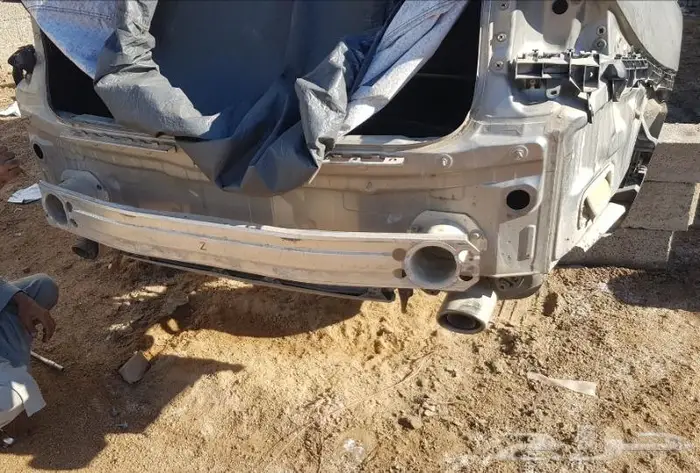 قطع غيار تشليح لكزس is 350 2015 جربوكس بدوي بعض القطع 0