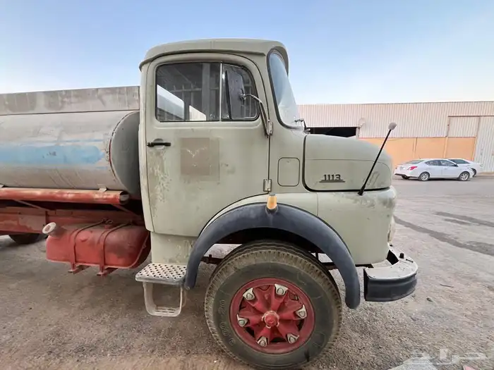 مرسيدس حصنيه 1985 3