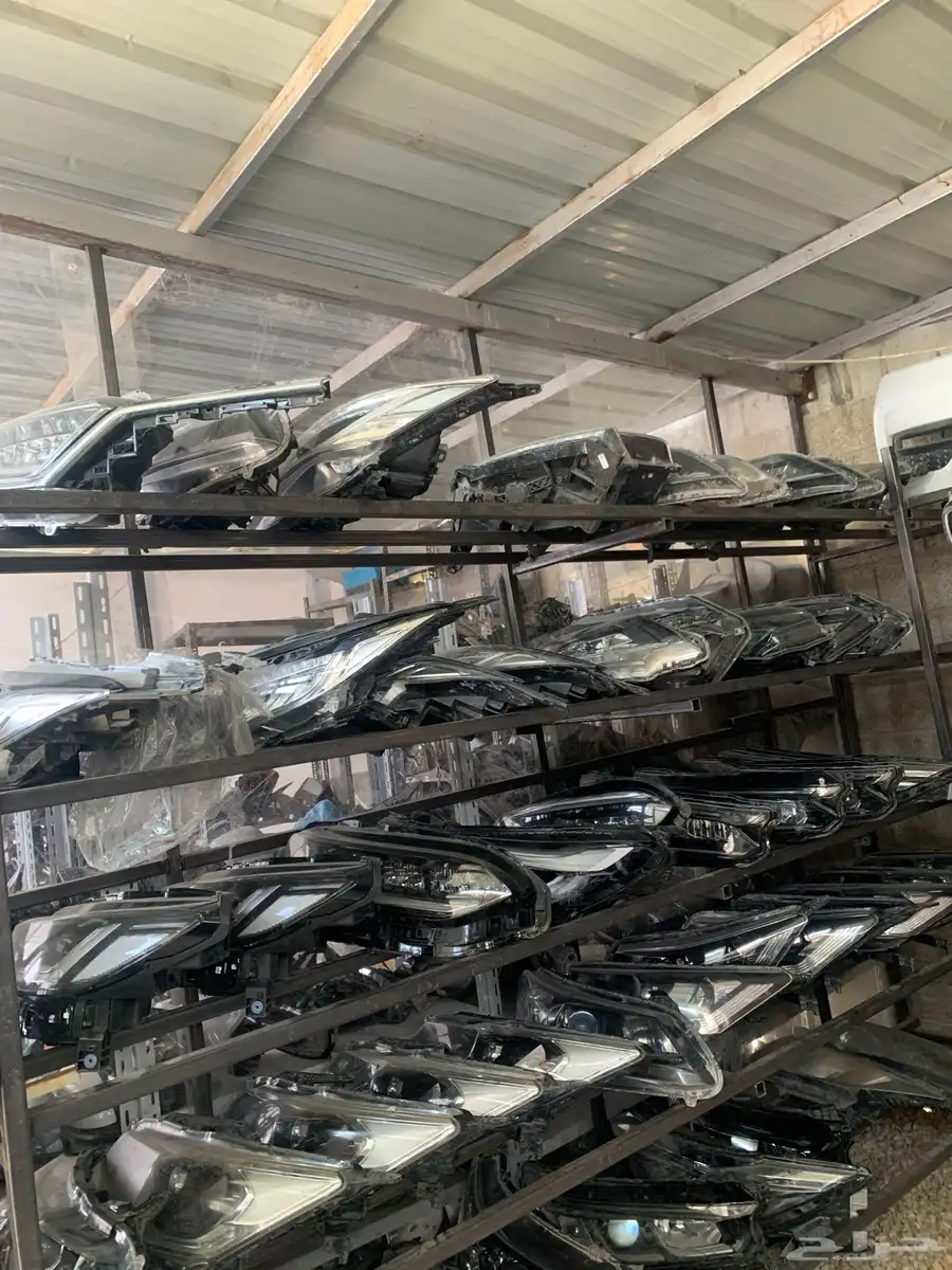 متخصص هوندا. شمعات اسطبات مرايات شبوك وجميع قطع غيار Honda 2
