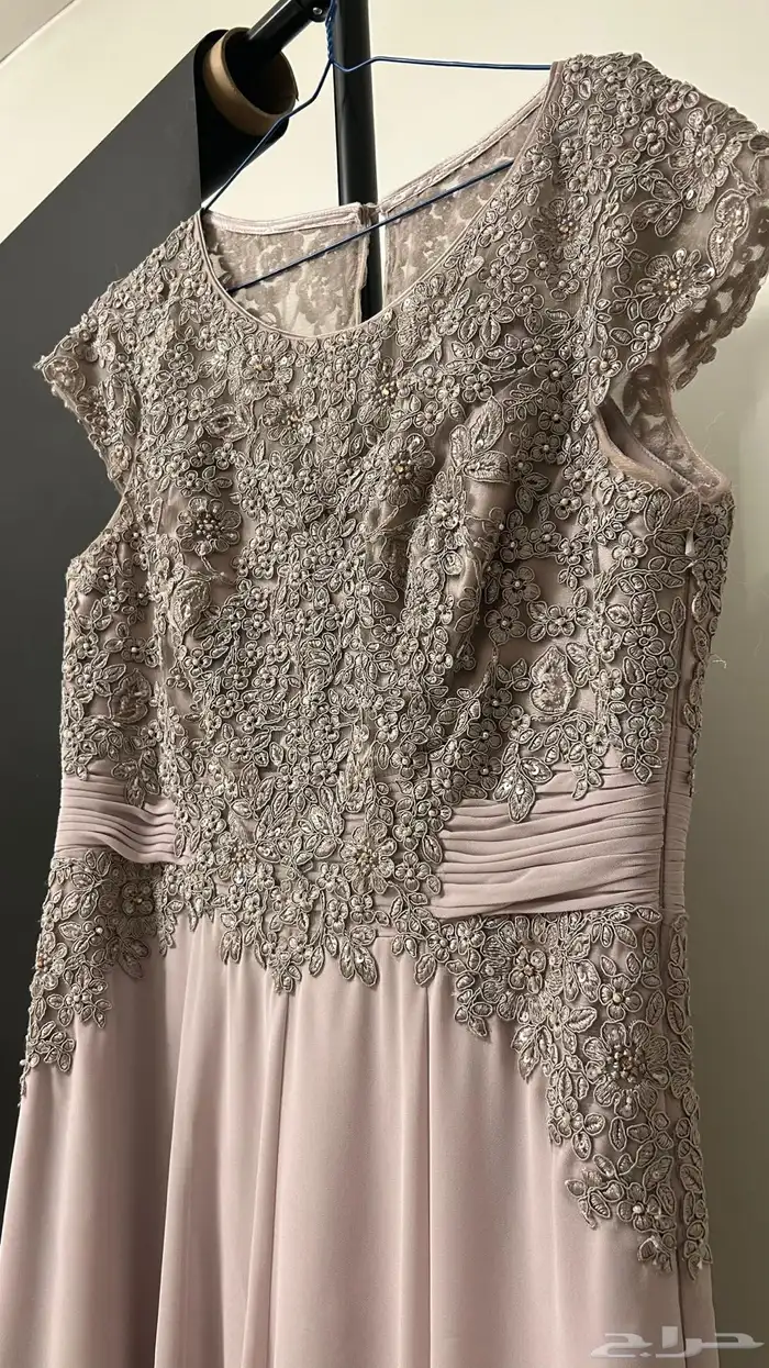 فستان سهرة جميل وفاخر 8