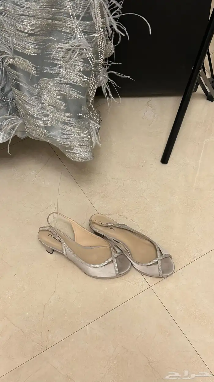 فستان سهرة جميل وفاخر 1