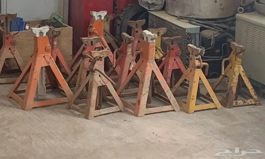 الات تصوير وكمبيوترات وطفايات حريق للبيع 3