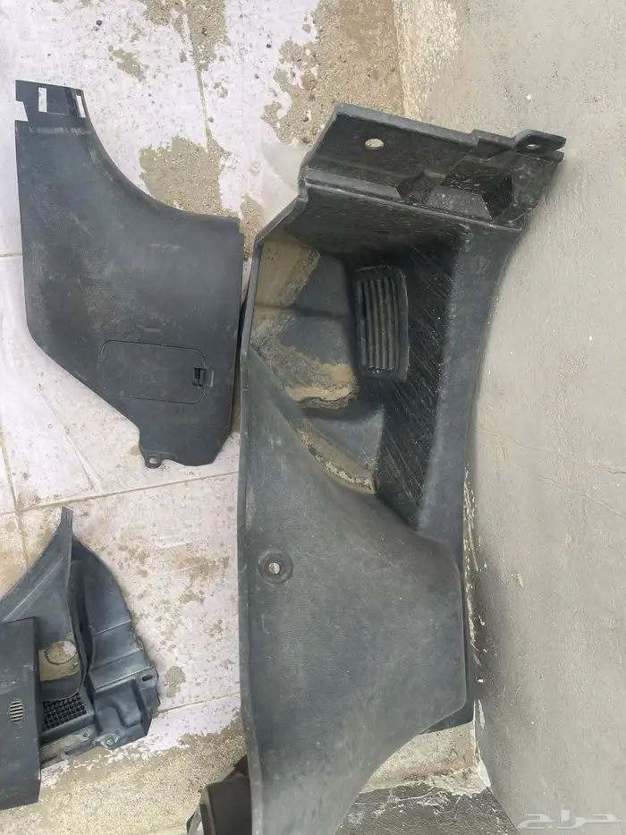 للبيع قطع نيسان زد z370 20