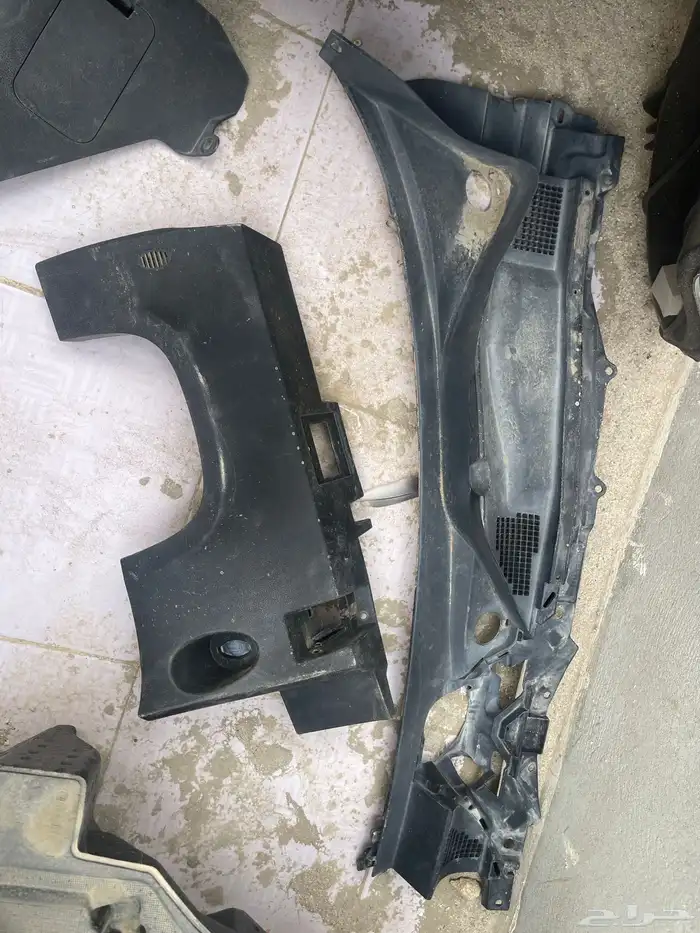 للبيع قطع نيسان زد z370 19