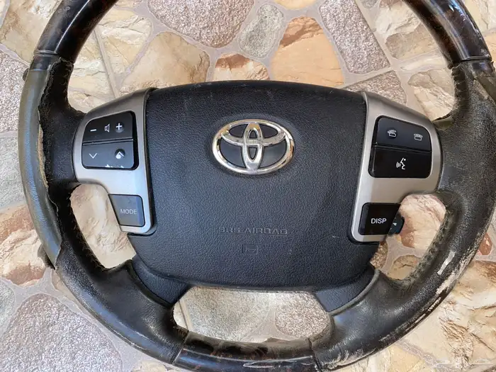 للبيع تحكم طارة لاندكروزر 0