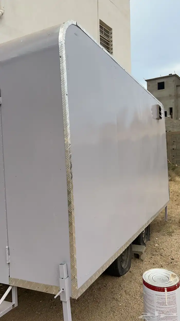 فود ترك مجهز للبيع او الايجار 4