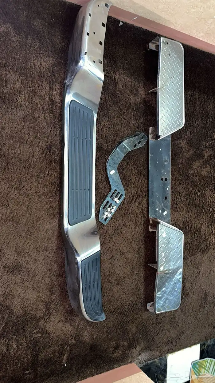 صدام هايلكس خلفي 2006  صدام هايلكس خلفي 75 الى 80 وكاله 0