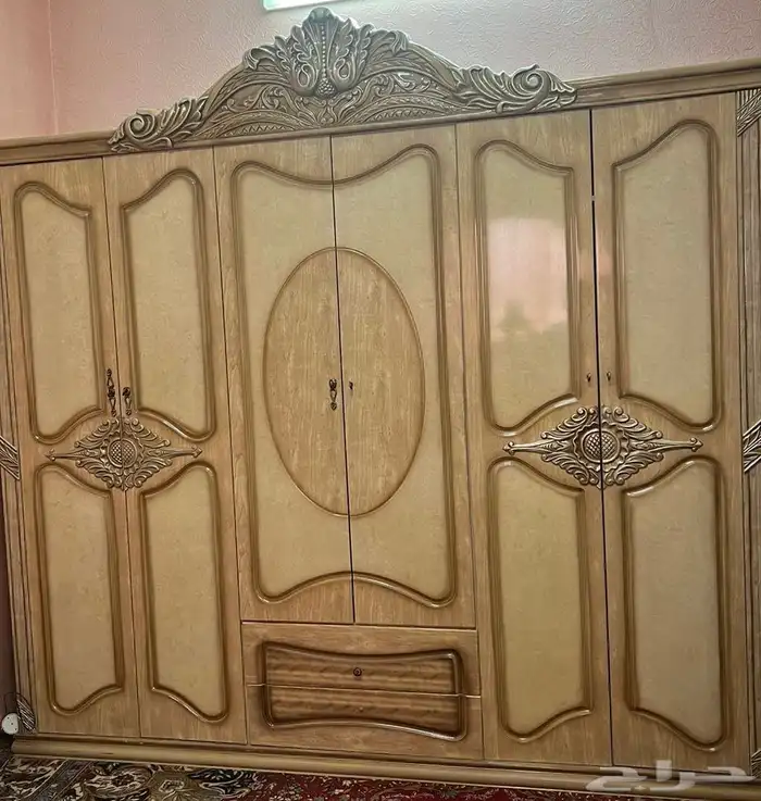 غرفه نوم للبيع استخدام نظيف مره 2