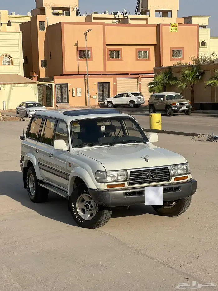 لاند كروزر 97 مخزن تم البيع 1