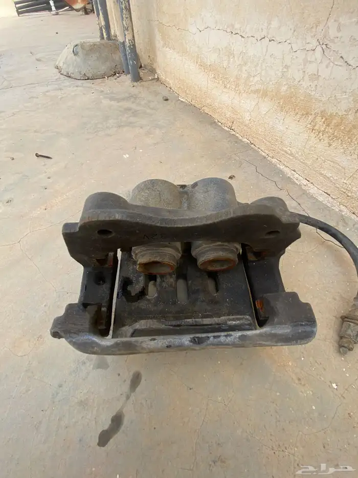 للبيع شداد وكليبر لكزي GS300من مديل 98الى 2004 3