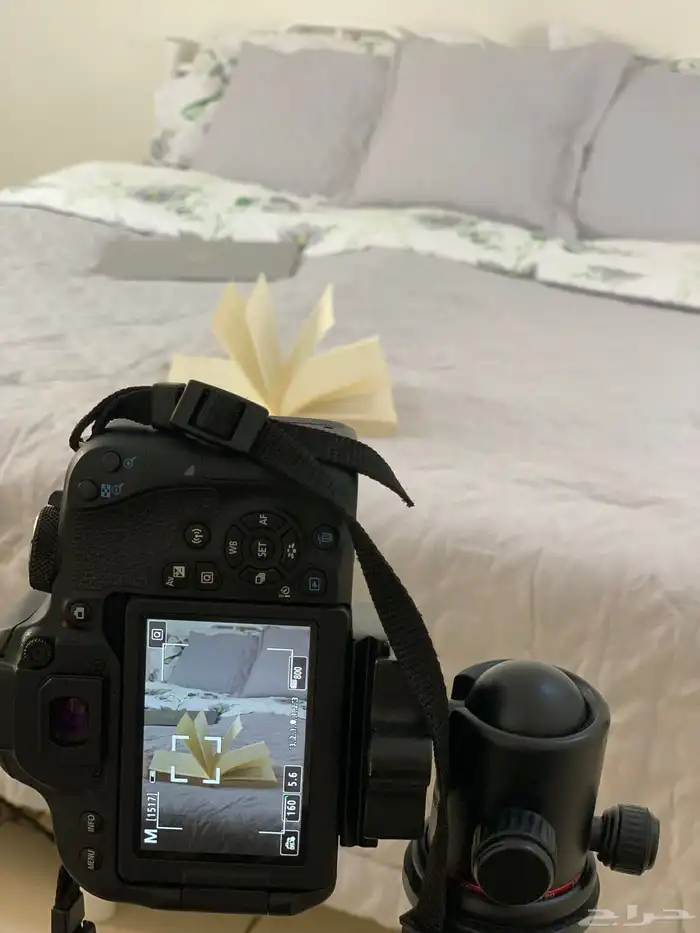 تصوير منتجات للمتاجر ومناسبات وتصميم جرافيك 51