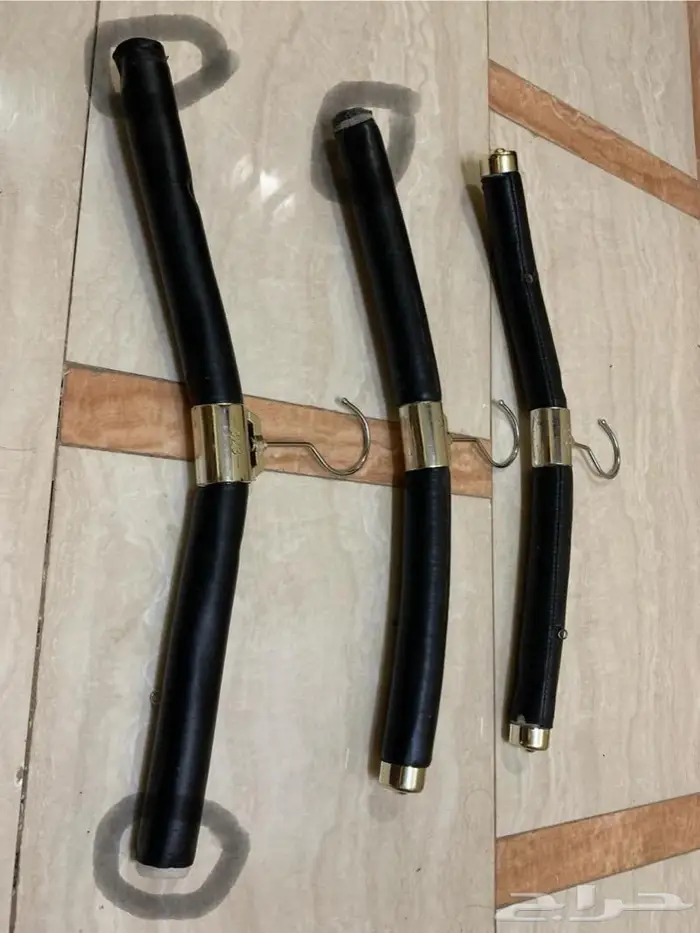 علاق ملابس 1