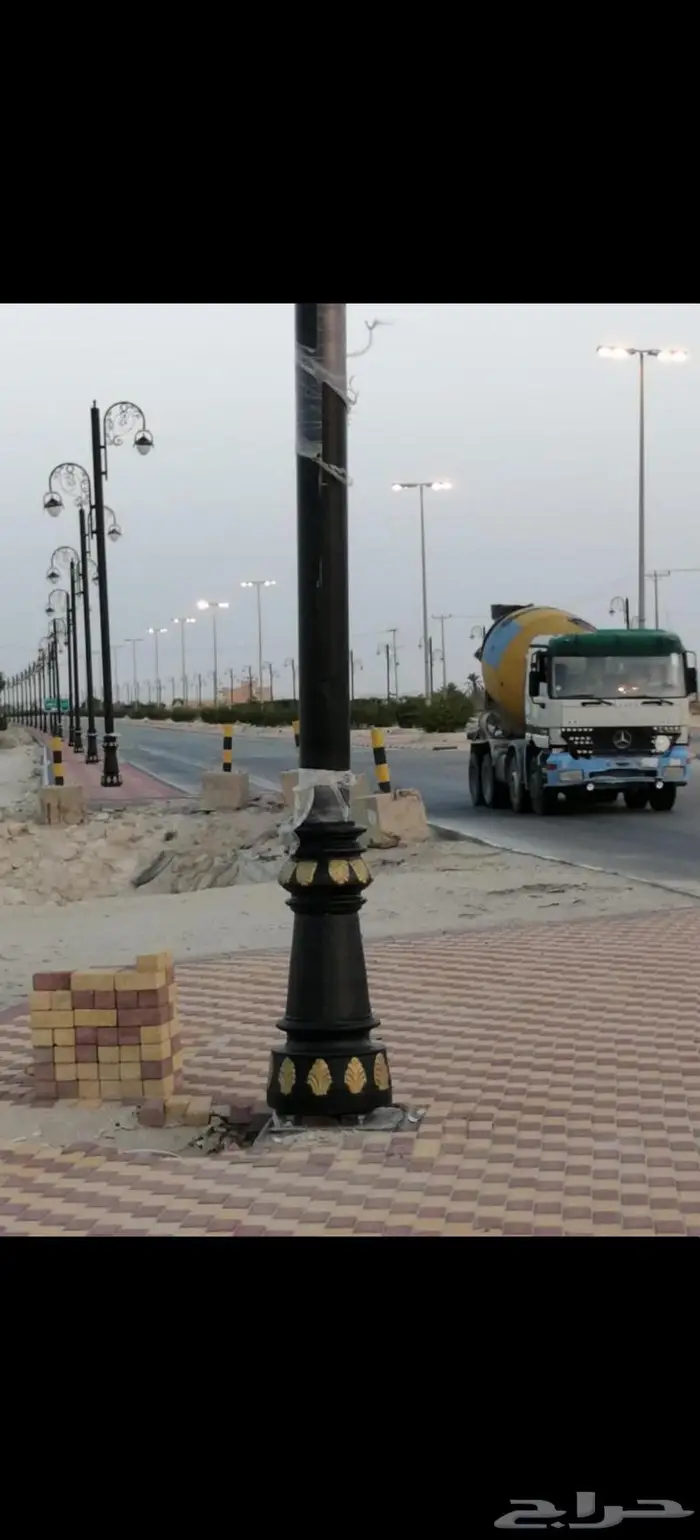 للبيع مواد كهرباء اعمده اناره 68