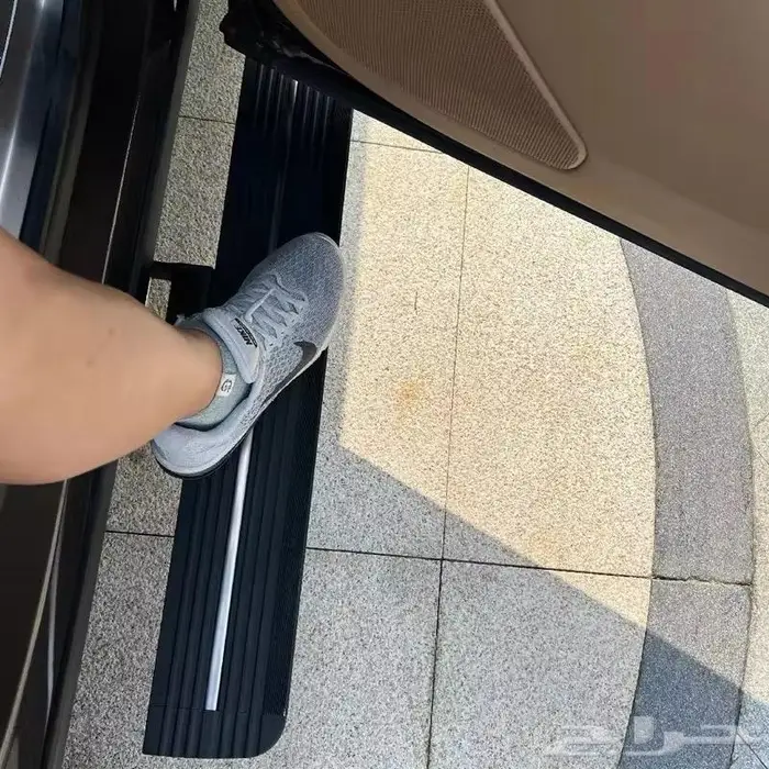 دعاسات رنج روفر فوج 2023_2025 3