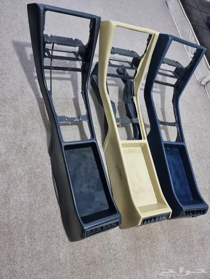 قطع مرسيدس W126 SEL560 16