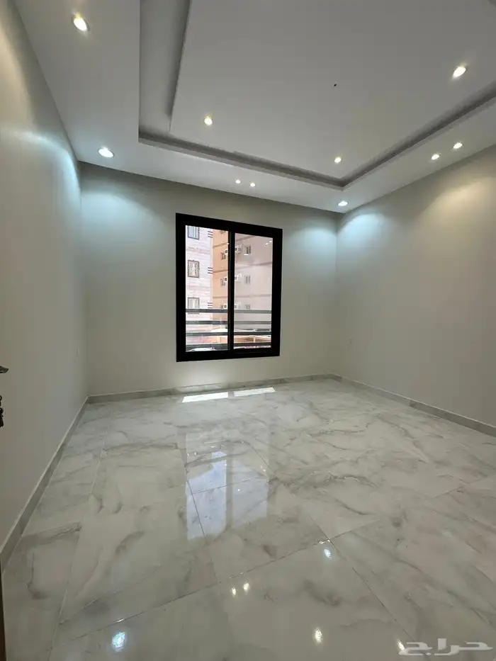 شقق سكنية فآخرة التمليك 0