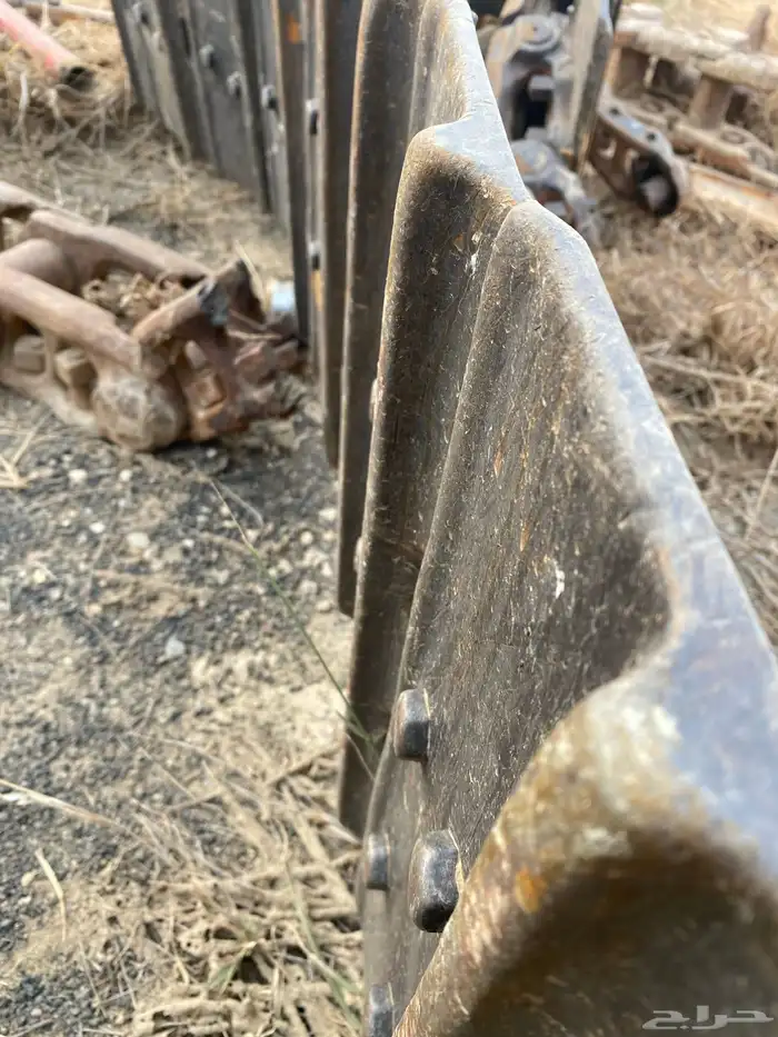 جنازير بلدوزر 65 كوماتسو 2