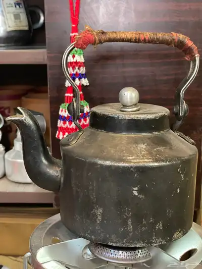 إبريق شاهي معدن ختمين 0