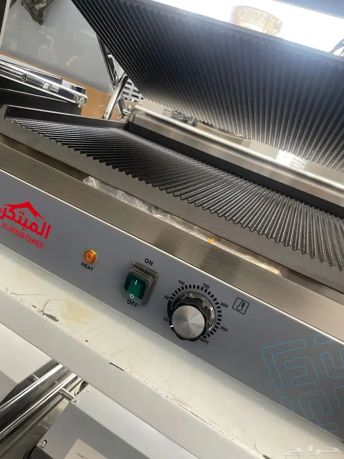 سخان ساندوتش مكبس ساندوتش تجهيزات تسالي اعمال استيل 1