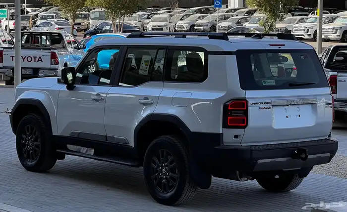 تويوتا برادو 2024TX3 16