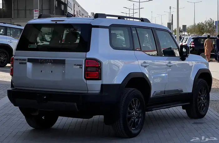 تويوتا برادو 2024TX3 15