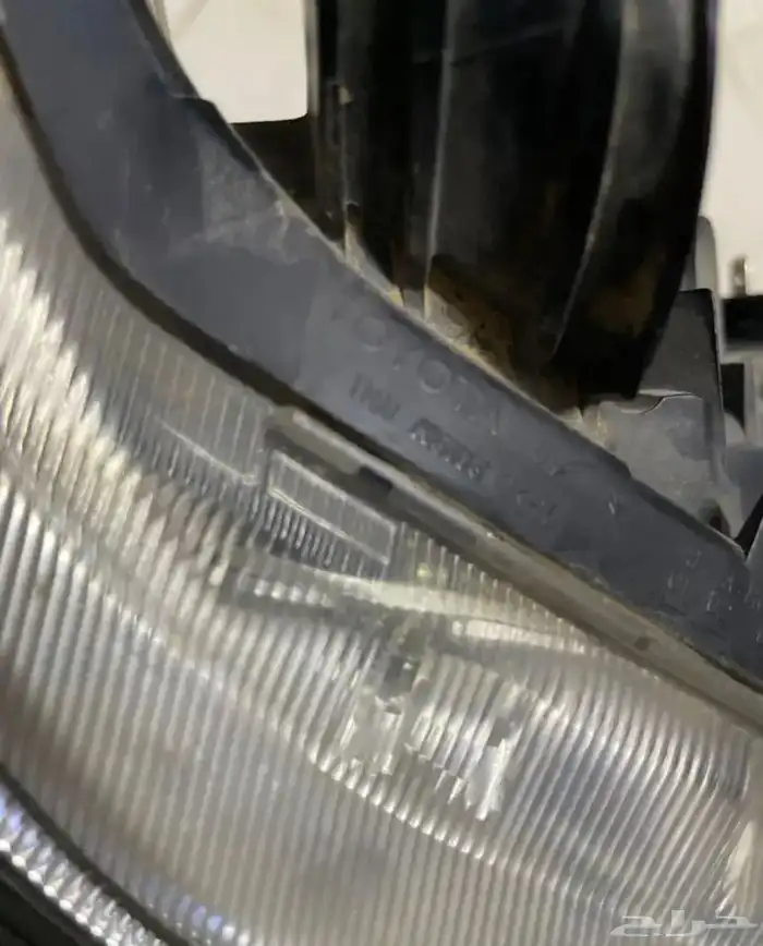 للبيع شمعات هايلوكس اصلي وكاله 1