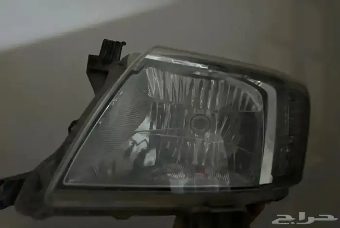 للبيع شمعات هايلوكس اصلي وكاله 0