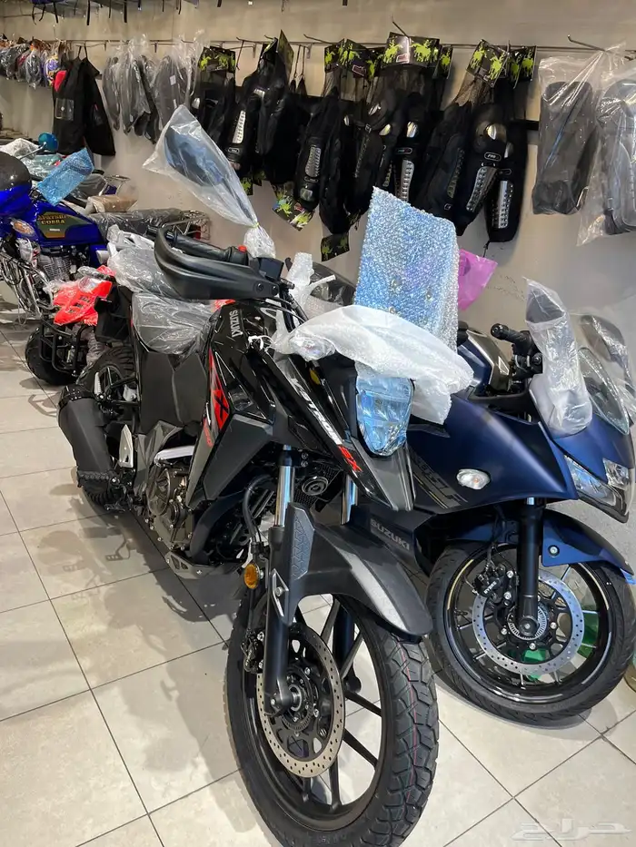 لبيع دباب سوزوكي دفنشر فستروم 250 مقاس جميع لون 0