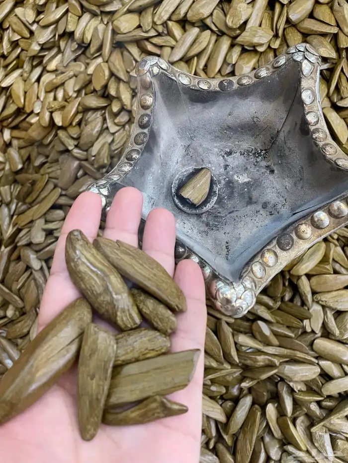 بخور عود مروكي محسن درجة ممتازة 2
