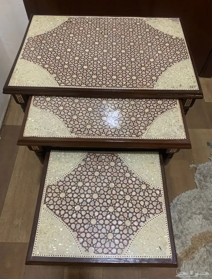 طاولات. 2