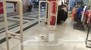 اجهزة وبوابات الانذار ضد سرقة محلات الملابس امريكي 3