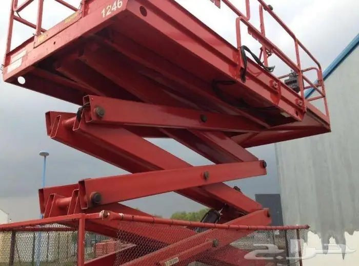 يوجد جميع انواع المان لفت والسيزر لفت JLG .GENIE. HAULOTTE. 6