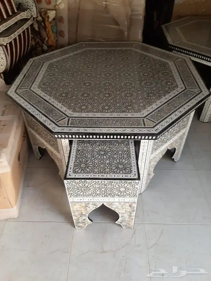طاولات. 32